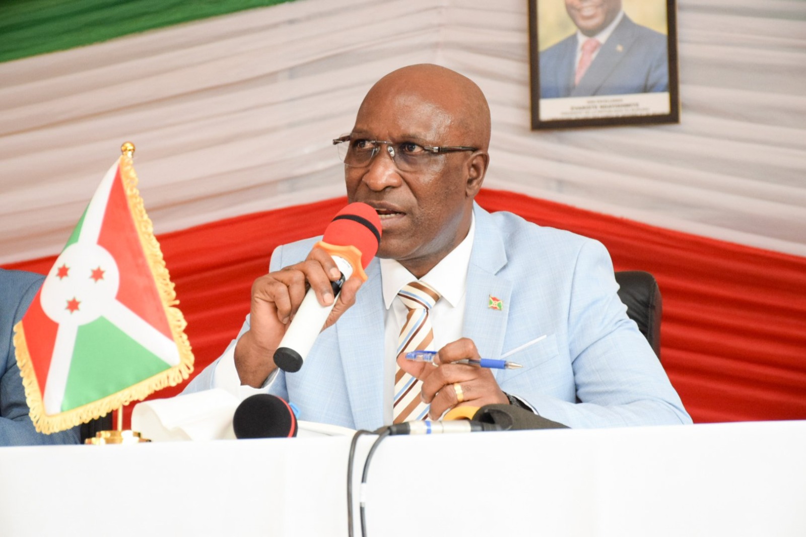 REUNION DE PREPARATION DE LA SAISON CULTURALE 2024-2025 A TENUE PAR LE PREMIER MINISTRE DU BURUNDI